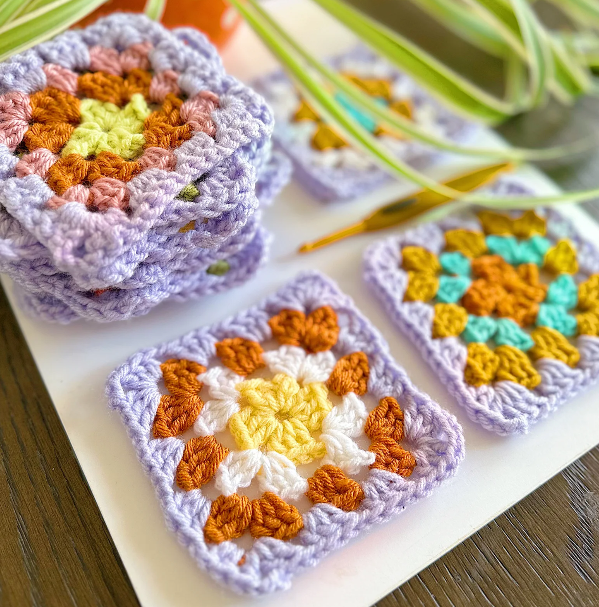 A Modern Girl's Guide to Granny Squares: Awesome colour